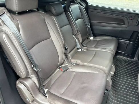 Used 2018 Honda Odyssey Elite image 18