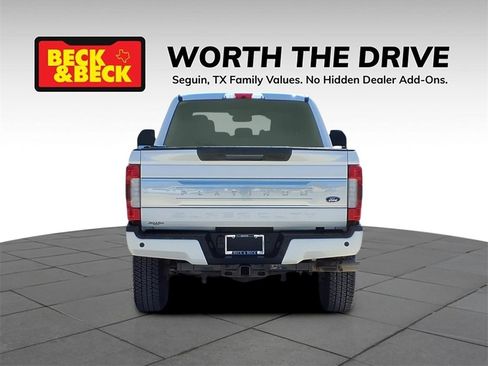 Used 2019 Ford F250 Platinum w/ Platinum Ultimate Package image 6