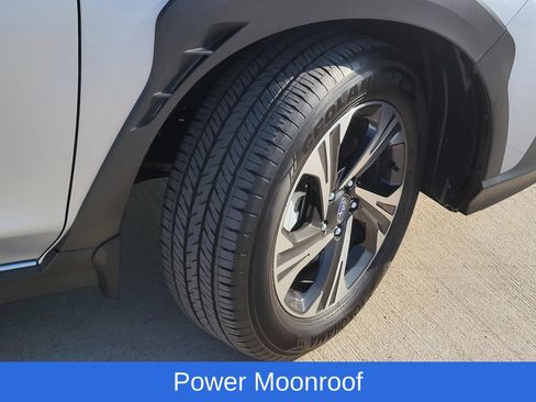 Used 2024 Subaru Crosstrek 2.0i Premium AWD/4WD image 6