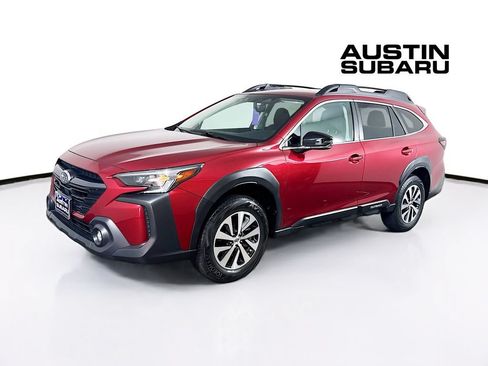 Used 2023 Subaru Outback Premium w/ Tech Package 1 AWD/4WD image 3