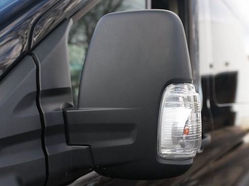 Used 2022 Ford Transit 350 XLT image 32