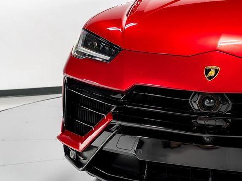 Used 2023 Lamborghini Urus S AWD/4WD image 45