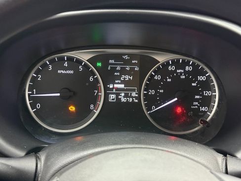 Used 2019 Nissan Kicks S w/ Interior Electronics Package image 16