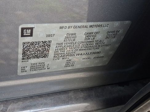Used 2018 Buick Enclave Essence FWD image 32