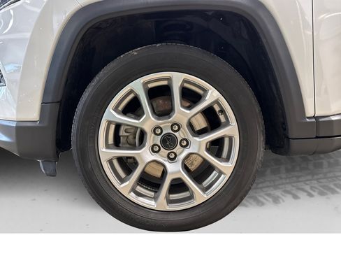 Used 2025 Jeep Compass Limited image 48