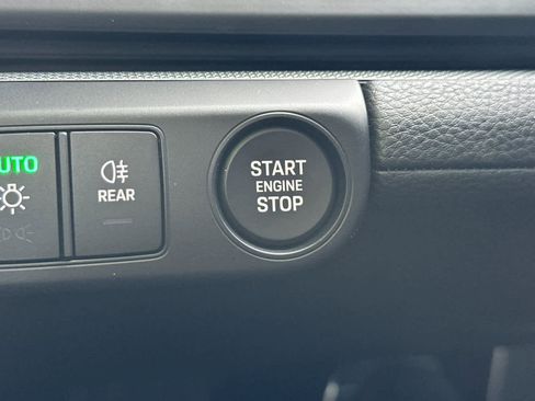 New 2026 Porsche Panamera RWD image 25