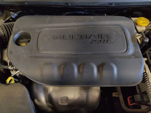 Used 2020 Jeep Cherokee Latitude FWD image 30