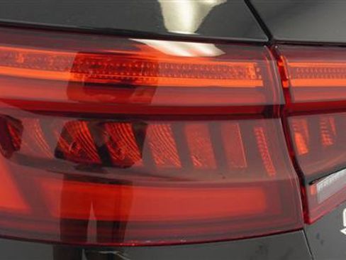 Used 2017 Audi A4 2.0T Premium FWD image 35