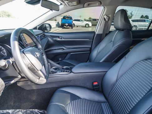 Used 2023 Toyota Camry SE image 18