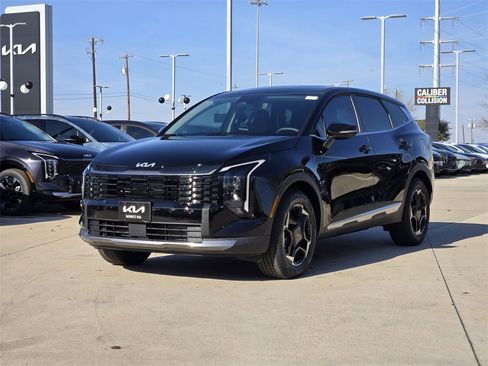 New 2026 Kia Sportage EX image 2