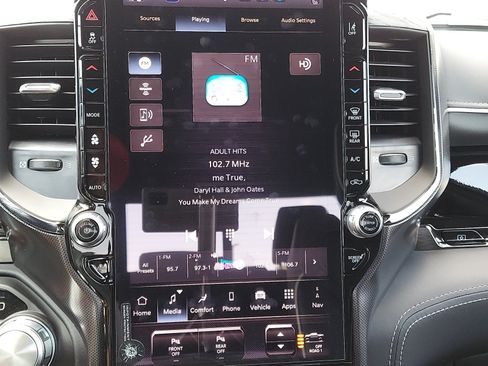 New 2026 RAM 1500 Limited AWD/4WD image 17