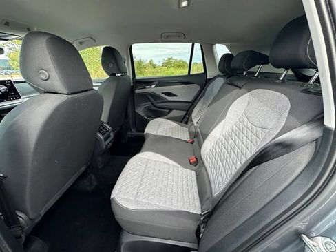 Used 2025 Volkswagen Tiguan S w/ 18" Wheel Package AWD/4WD image 25