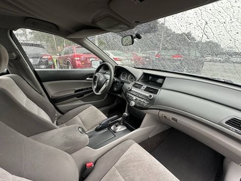 Used 2010 Honda Accord LX-P image 10