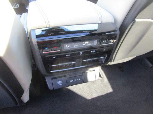 Used 2026 Acura MDX A-Spec AWD/4WD image 10