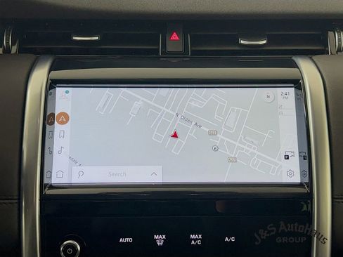 Used 2022 Land Rover Discovery Sport S image 18