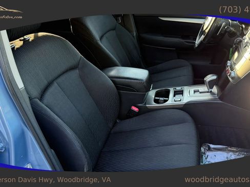 Used 2011 Subaru Outback 2.5i Premium image 11