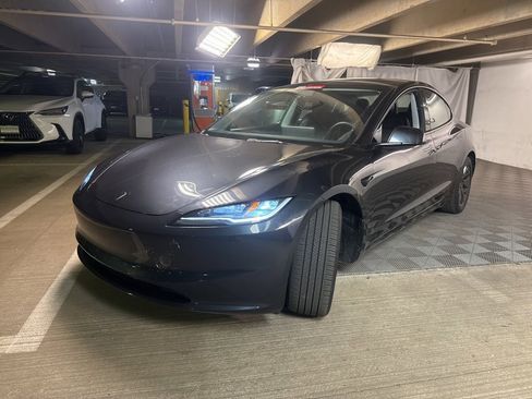 Used 2024 Tesla Model 3 Long Range image 3