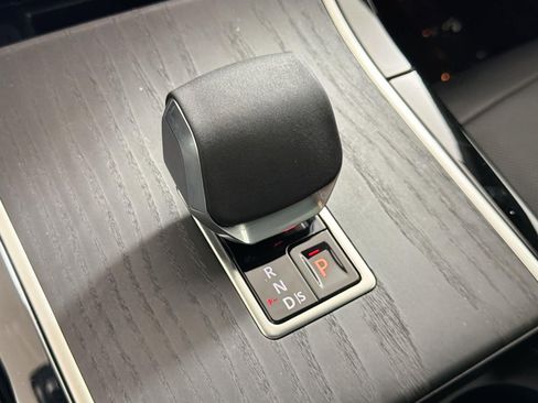 Certified 2026 Land Rover Range Rover Evoque S AWD/4WD image 16
