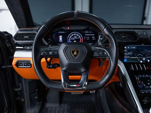 Used 2021 Lamborghini Urus AWD/4WD image 51