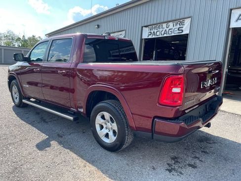 Used 2025 RAM 1500 Big Horn AWD/4WD image 5