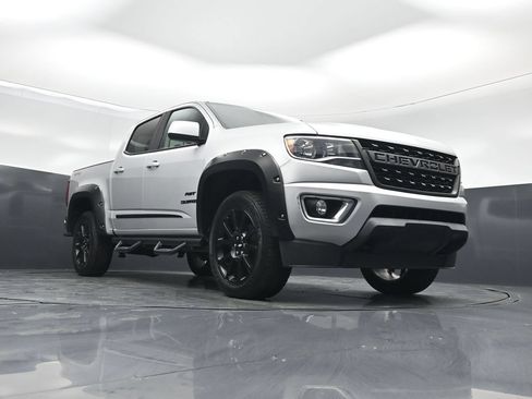 Used 2020 Chevrolet Colorado LT w/ Colorado RST Special Edition AWD/4WD image 40