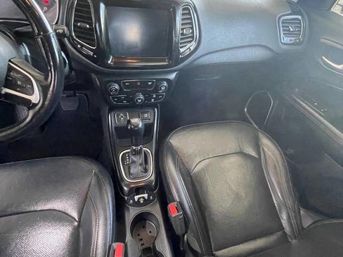 Used 2019 Jeep Compass Limited FWD image 9