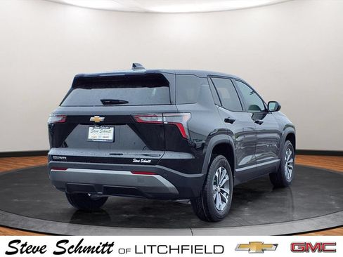 New 2026 Chevrolet Equinox LT w/ Convenience Package II FWD image 20