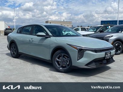 New 2026 Kia K4 LXS