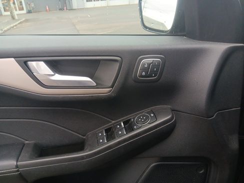 Used 2021 Ford Escape SEL w/ Technology Package image 20