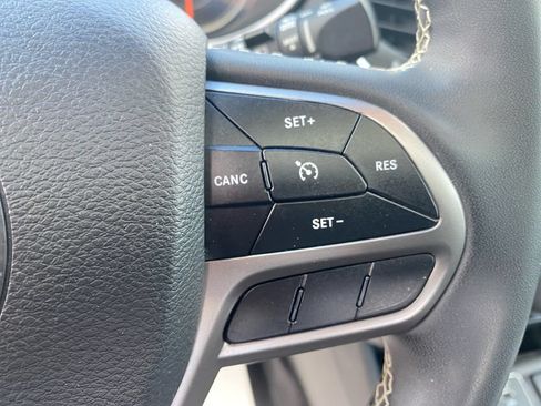 Used 2021 Jeep Cherokee Latitude Lux 80th Anniv w/ Quick Order Package 26U 80TH AWD/4WD image 20