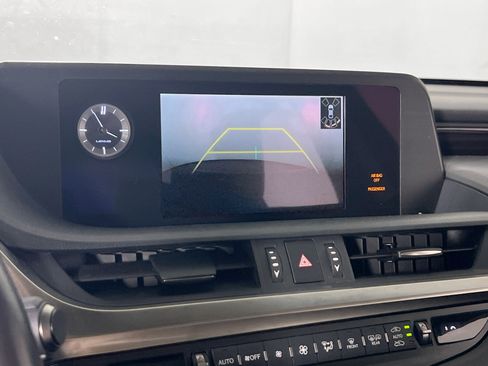 Used 2021 Lexus ES 350 w/ Premium Package FWD image 12