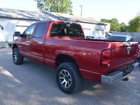 Used 2008 Dodge Ram 1500 Truck ST AWD/4WD image 4