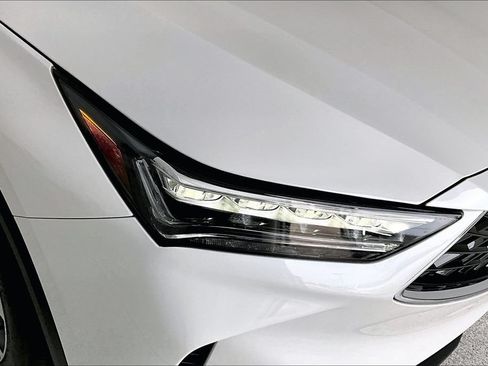 Certified 2026 Acura MDX FWD w/ Technology Package image 40
