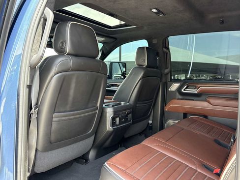 Used 2025 GMC Sierra 2500 Denali Ultimate AWD/4WD image 16