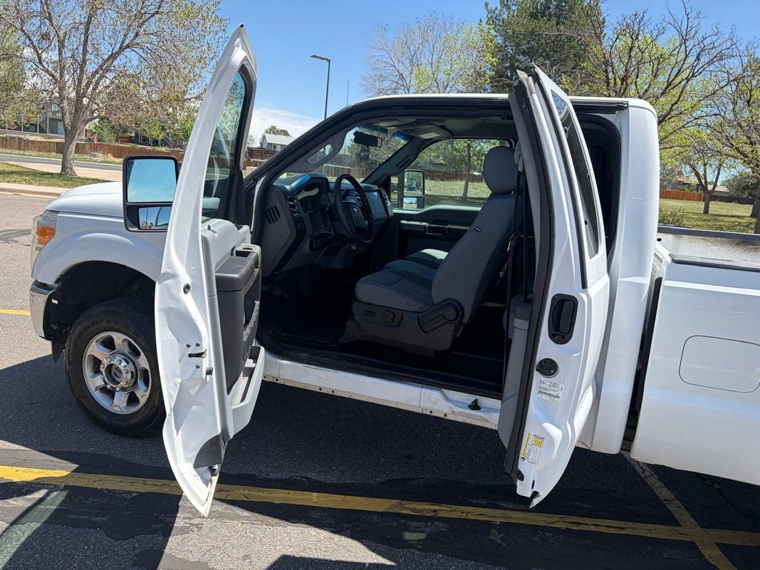 Used 2014 Ford F250 XLT w/ XLT Interior Package AWD/4WD image 22