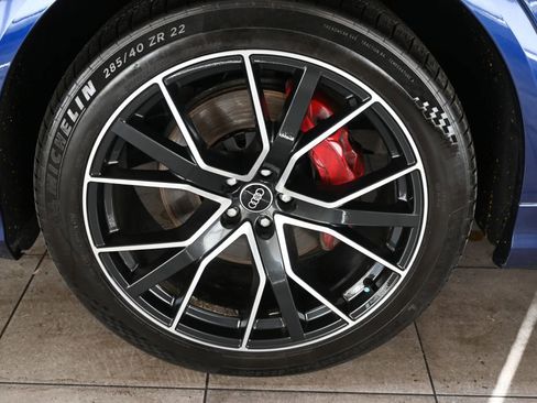 Used 2021 Audi Q8 Premium Plus w/ Premium Plus Package image 32