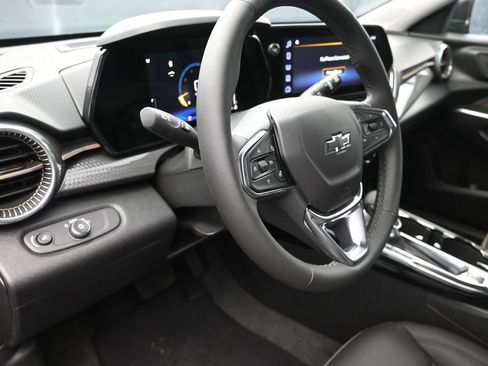New 2026 Chevrolet Trax ACTIV w/ Driver Confidence Package FWD image 12