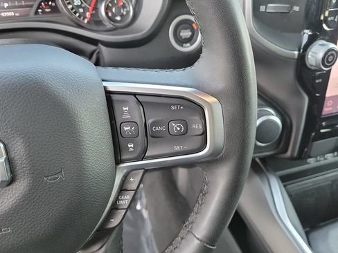 Used 2025 RAM 1500 Big Horn AWD/4WD image 27