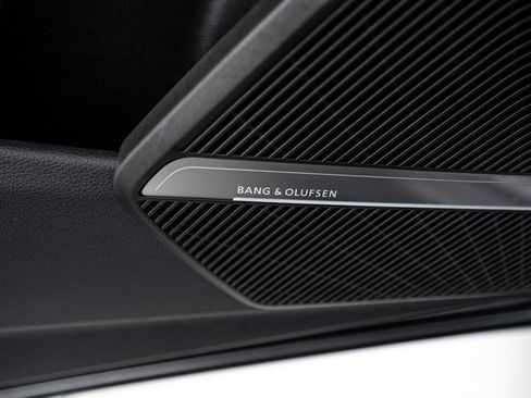 Certified 2023 Audi Q5 2.0T Premium Plus w/ Premium Plus Package image 15