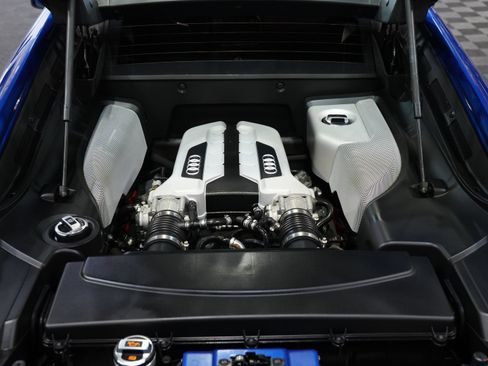 Used 2010 Audi R8 V8 AWD/4WD image 46