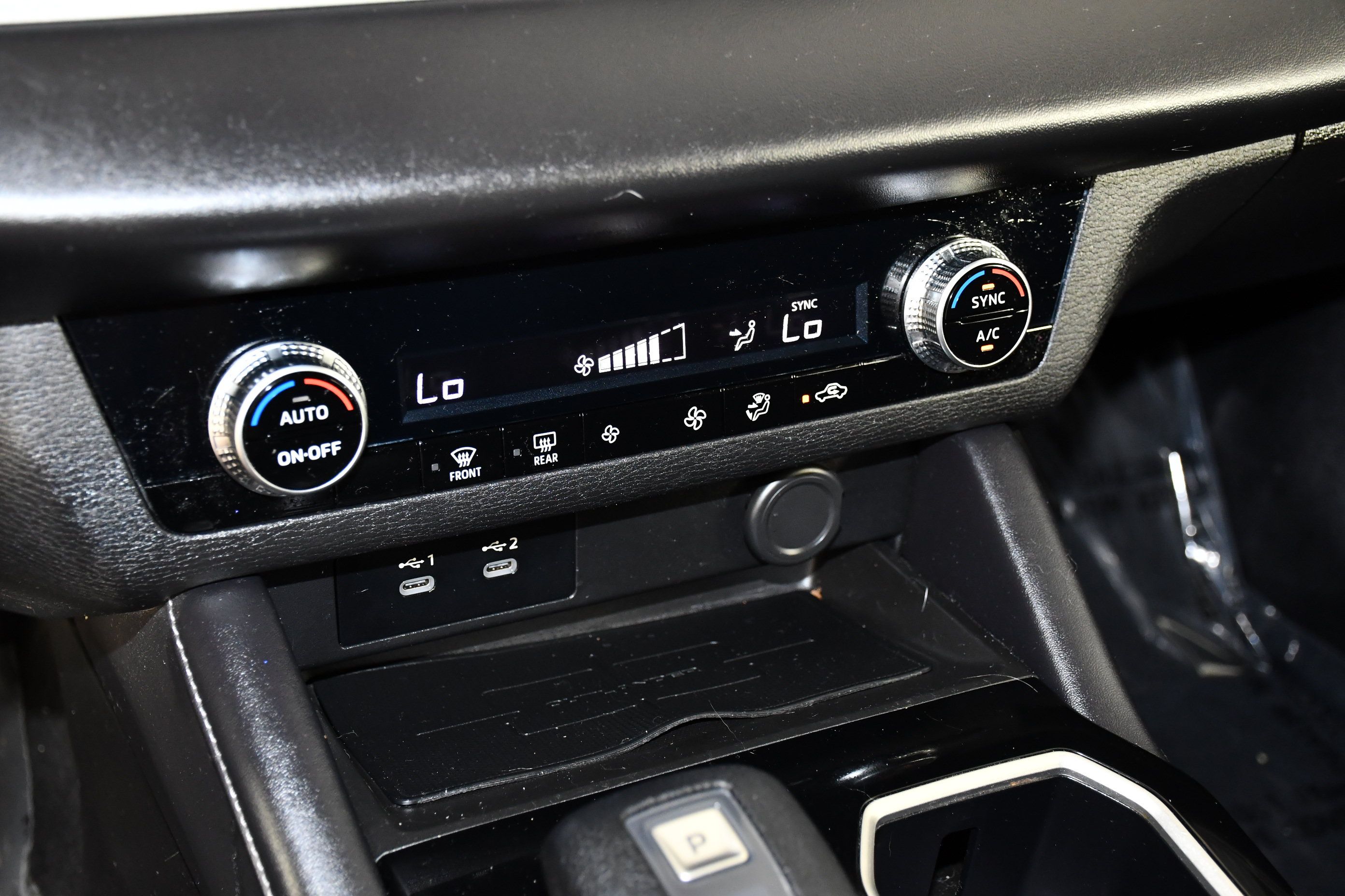 Used 2025 Mitsubishi Outlander ES FWD image 19