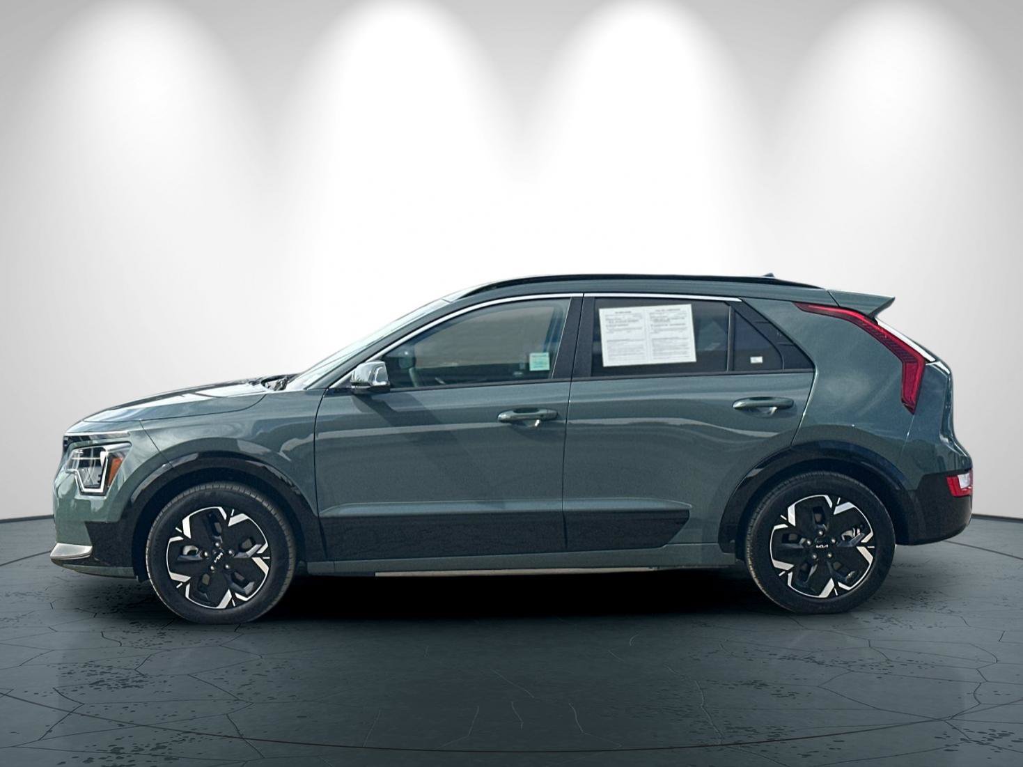 Used 2024 Kia Niro Wind FWD image 7