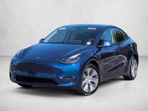 Used 2023 Tesla Model Y Long Range image 1