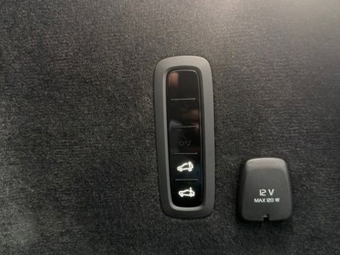 Used 2025 Polestar Polestar 3 image 24