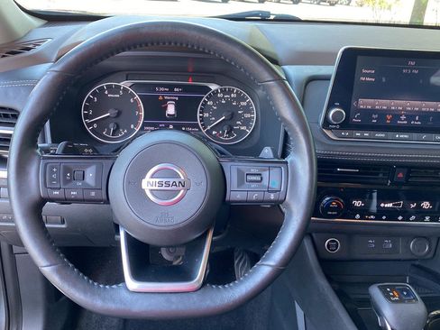 Certified 2021 Nissan Rogue SV w/ Premium Package AWD/4WD image 34
