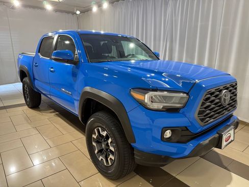 Used 2021 Toyota Tacoma TRD Off-Road AWD/4WD image 7