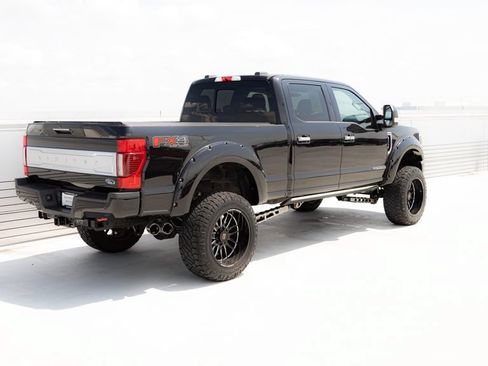 Used 2022 Ford F250 Limited w/ FX4 Off-Road Package AWD/4WD image 3