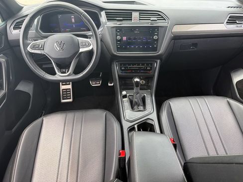 Certified 2023 Volkswagen Tiguan SE R-Line FWD image 20