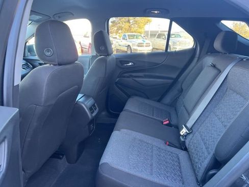 Used 2023 Chevrolet Equinox LT image 17