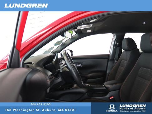 Used 2024 Honda HR-V Sport image 12